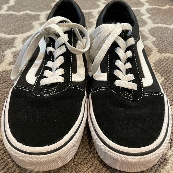 black vans size 6.5